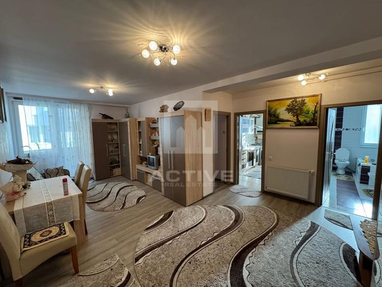 Apartament cu 3 camere semidecomandat, mobilat în Florești — fotografia 1