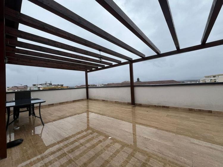 Penthouse cu 4 camere în Mihai Viteazul