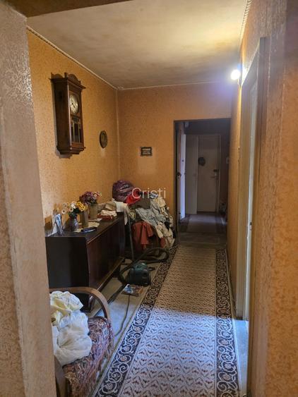 Apartament cu 3 camere decomandat în Pantelimon