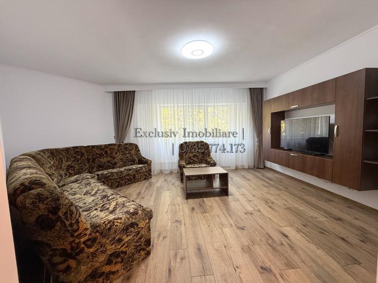 Apartament cu 3 camere decomandat, mobilat în Capitol
