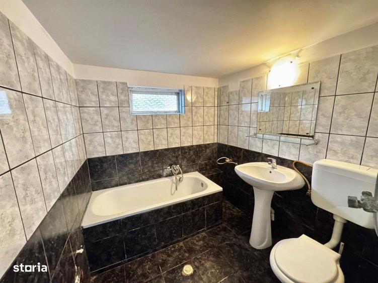 Casă cu 3 camere cu Teren 209 Mp în Giurgiului