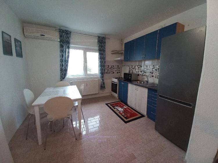 Apartament cu 2 camere decomandat în Nerva Traian