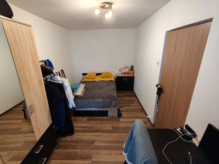 Apartament cu 2 camere semidecomandat în Abator