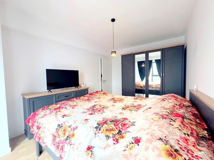 Apartament cu 2 camere decomandat, mobilat în Complex Studențesc