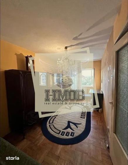 Apartament cu 3 camere, mobilat în Vasile Aaron