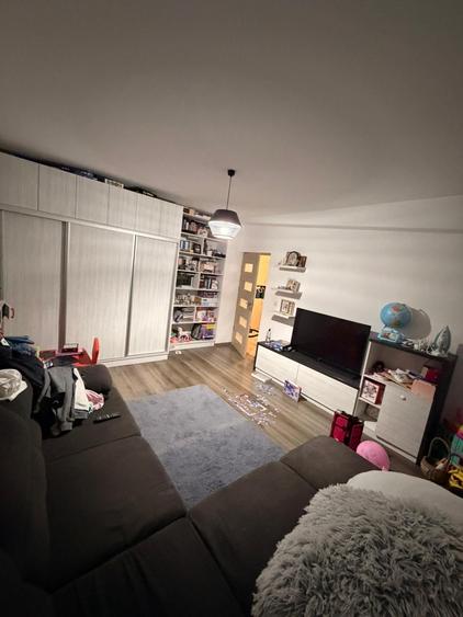 Apartament cu 2 camere în Cug