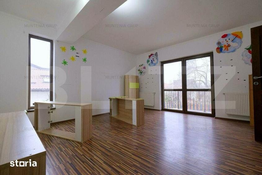 Casă cu 6 camere cu Teren 571 Mp în Snagov