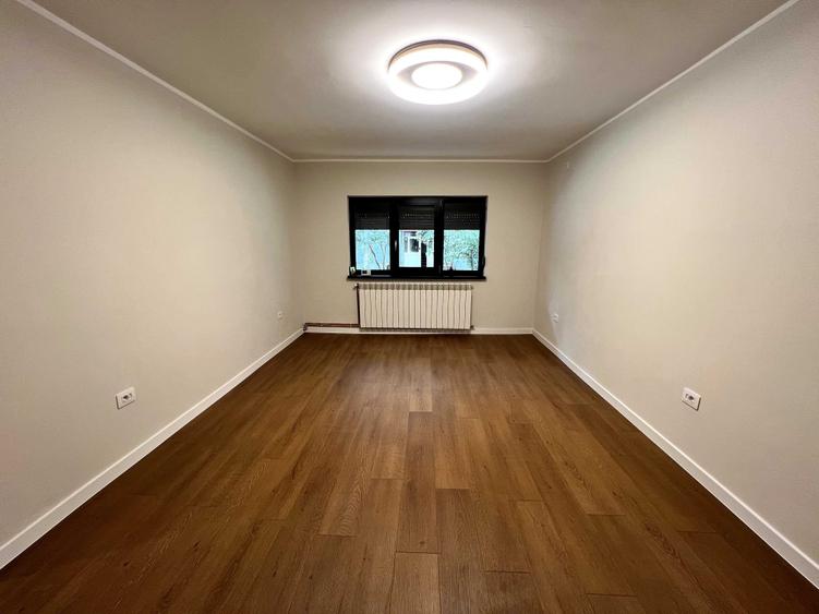 Spațiu comercial, de 34 mp, în Energiei