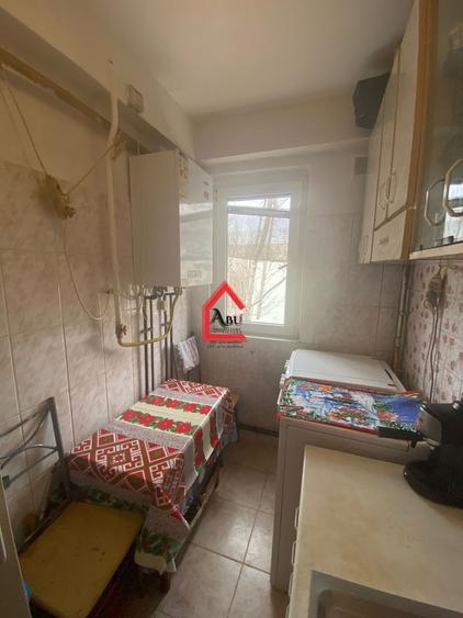 Apartament cu 2 camere decomandat, mobilat în Alexandru cel Bun