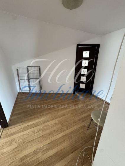 Apartament cu 3 camere semidecomandat, mobilat în Florești