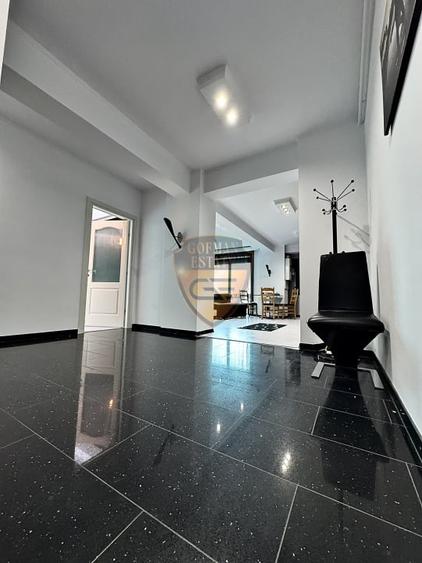 Apartament cu 3 camere decomandat, mobilat în Năvodari