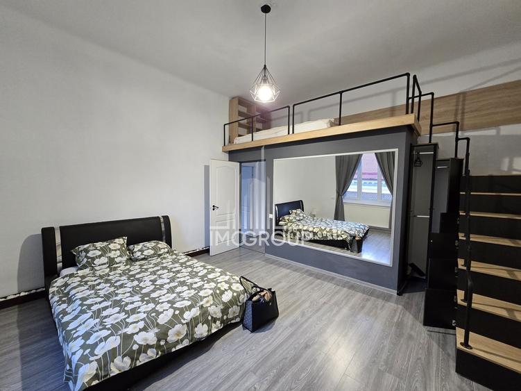 Apartament cu 3 camere semidecomandat, mobilat în Central