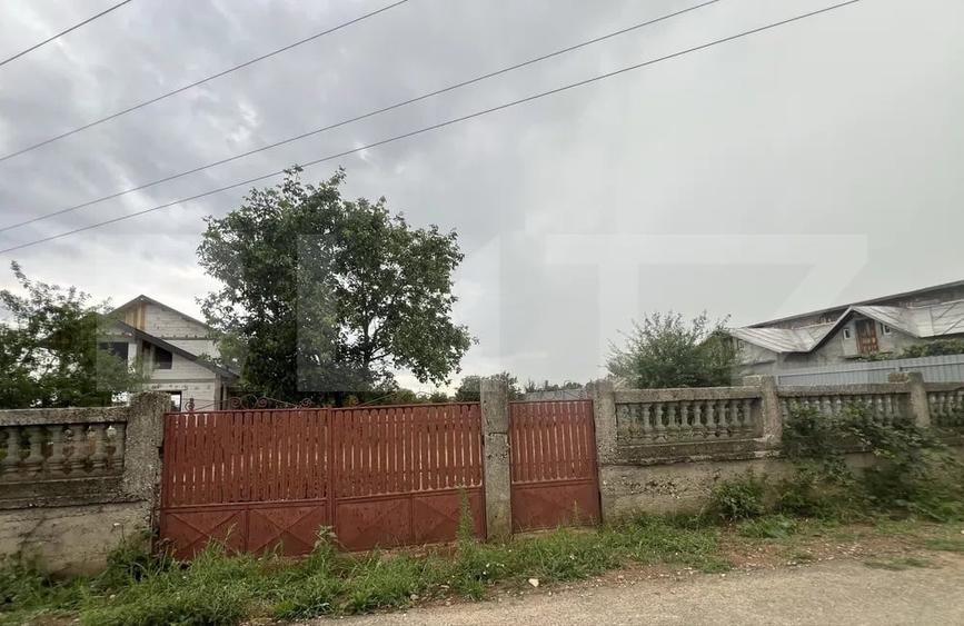Teren Construcții intravilan de 1027 mp, în Dumbrava