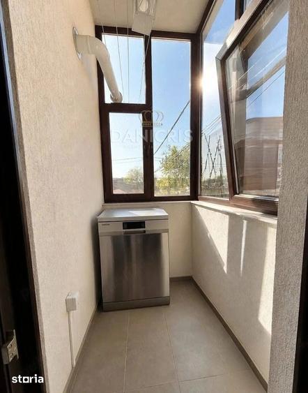 Apartament cu 2 camere decomandat în Km 4