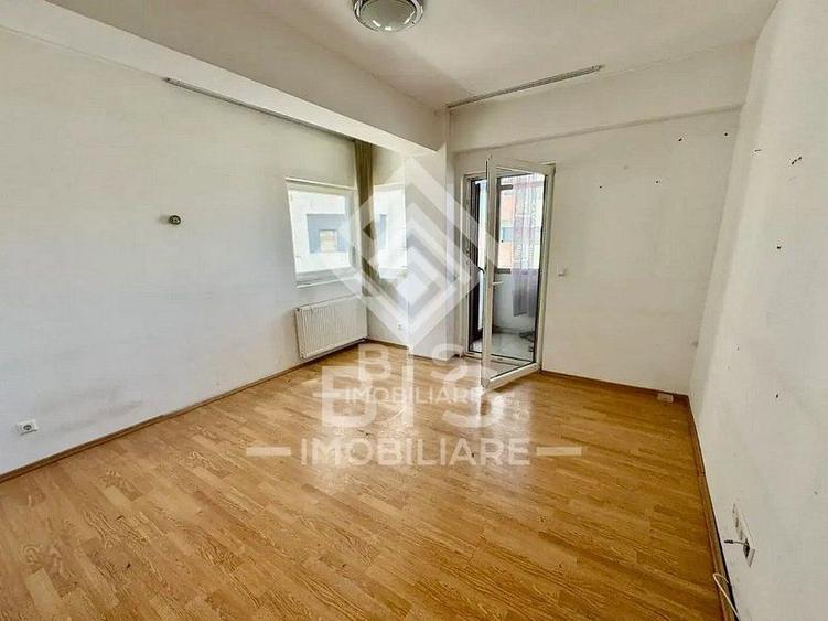 Apartament cu 2 camere decomandat în Independenței