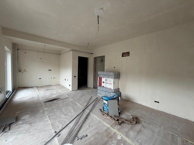 Apartament in bloc nou , semifinisat 2 camere etaj 2 zona Cetatii! - 1