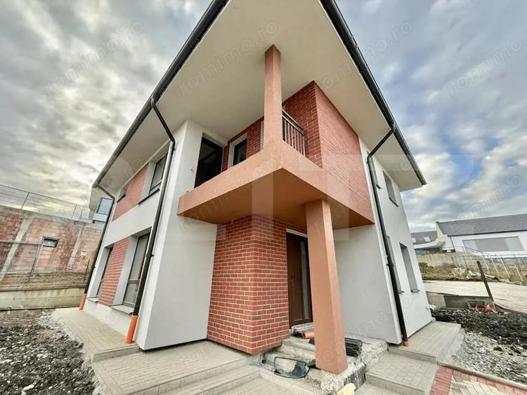 Casă cu 3 camere cu Teren 416 Mp în Dezmir