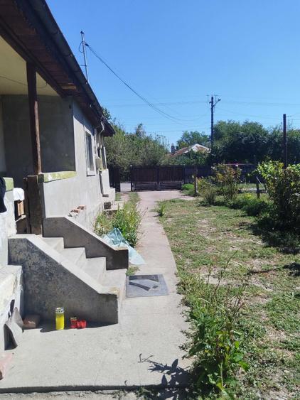 Casă cu 3 camere în Central