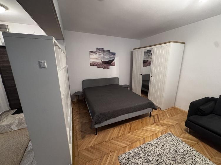 Garsonieră în Popoveni