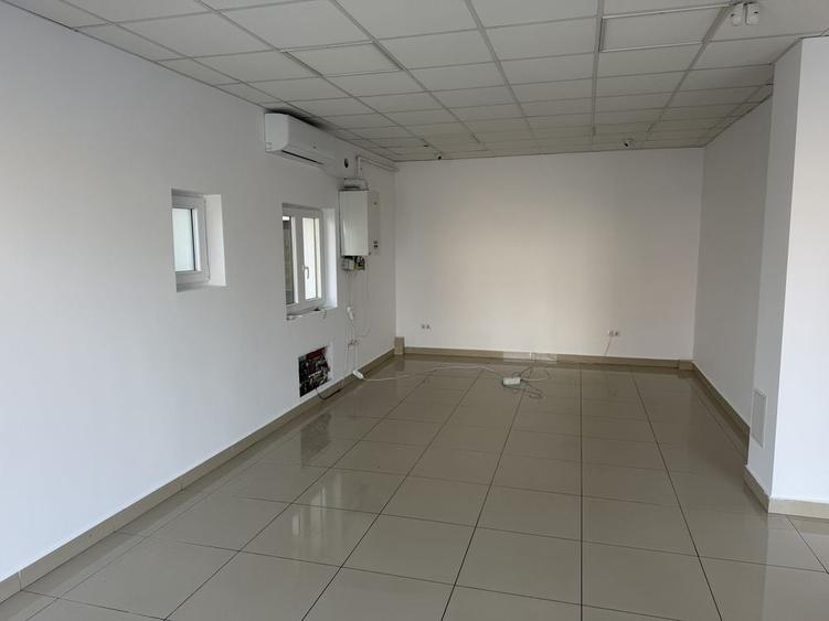 Spațiu comercial, de 54 mp, în Exterior Vest
