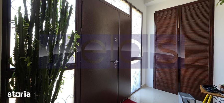 Casă cu 10 camere cu Teren 410 Mp în Pantelimon