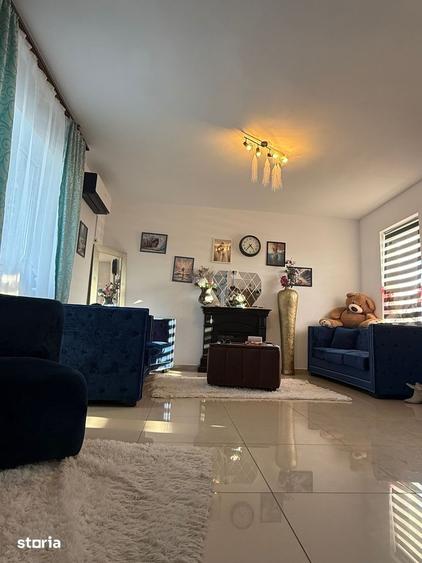 Casă cu 4 camere cu Teren 250 Mp în Clinceni
