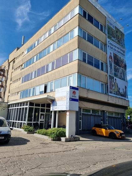Birou, de 3,700 mp, în Floreasca