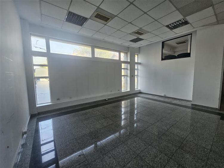 Spațiu industrial, de 350 mp, în Barbu Văcărescu