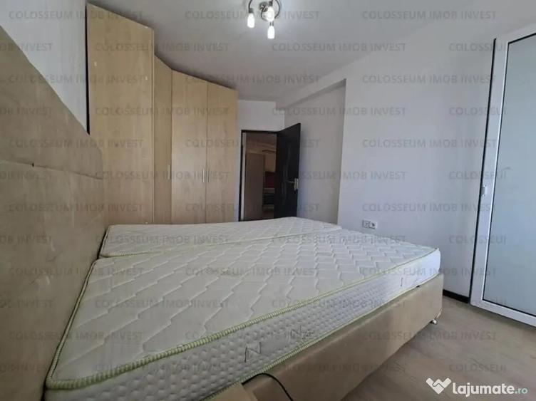 Apartament cu 2 camere decomandat în Tractorul
