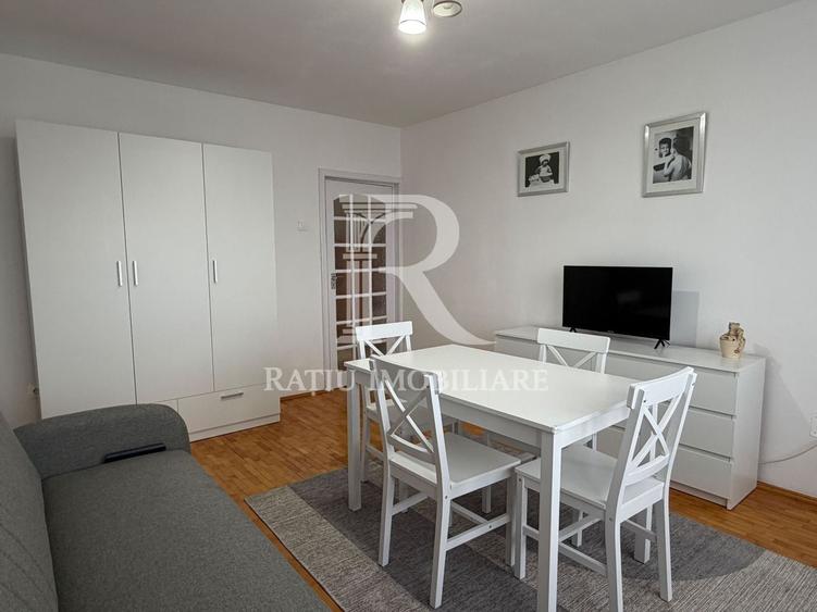 Apartament cu 2 camere decomandat, mobilat în Decebal — fotografia 3