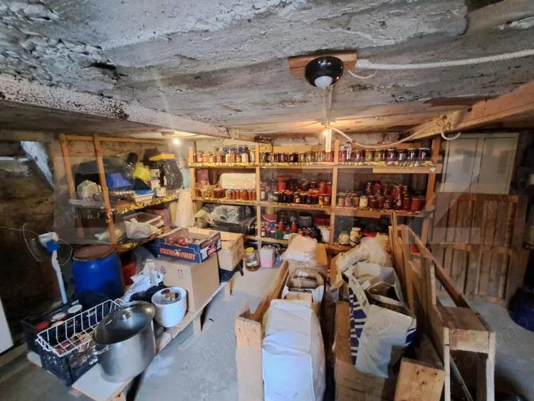 Casă cu 2 camere cu Teren 173 Mp în Central
