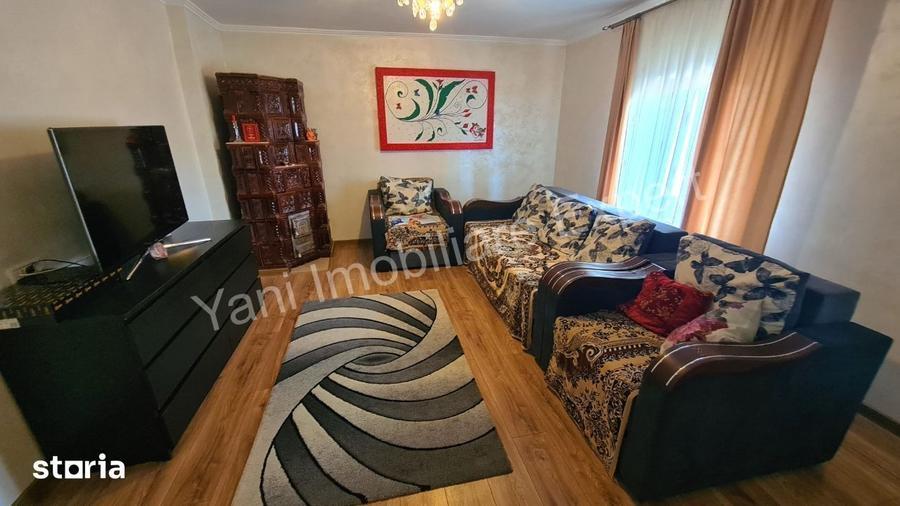 Casă cu 6 camere cu Teren 320 Mp în Corbeni