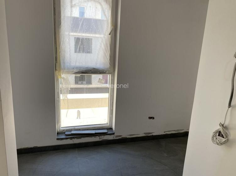 Proprietar , persoana juridica , 2 camere duplex , 12 minute metrou Berceni !