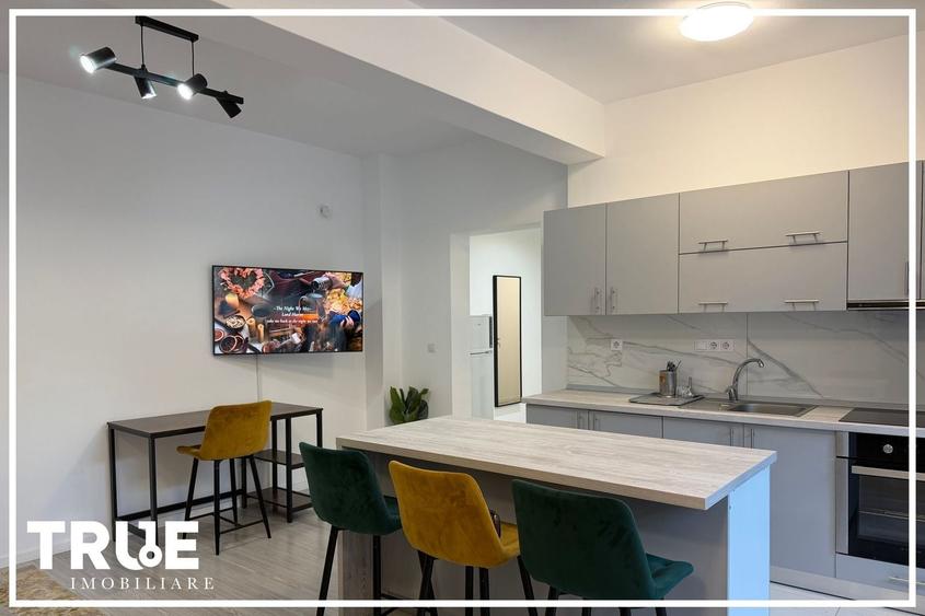 Apartament cu 2 camere semidecomandat, mobilat în 7 Noiembrie