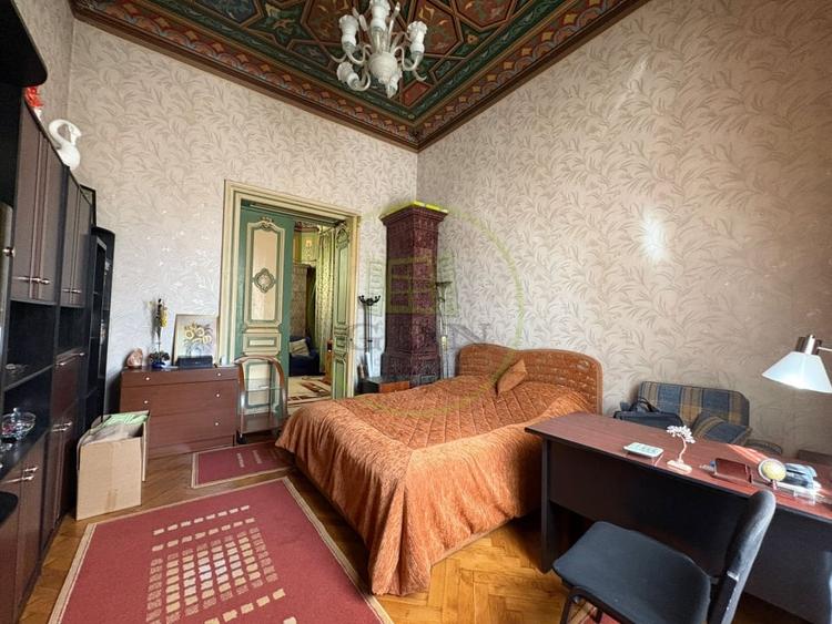 Apartament cu 3 camere decomandat, mobilat în Central