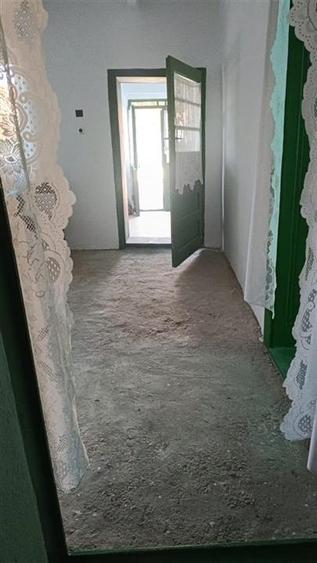Casă individuală cu 5 camere cu Teren 1412 Mp în Tulca