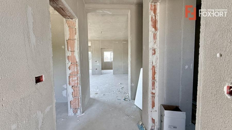 Duplex cu 3 camere cu Teren 334 Mp în Moșnița Nouă