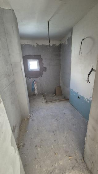 Casă individuală cu 4 camere cu Teren 229 Mp în Tolstoi