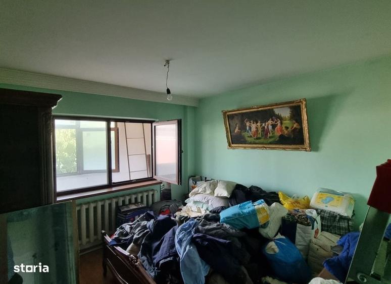 Apartament cu 2 camere decomandat în Nicolina