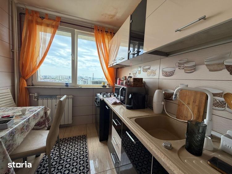 Apartament cu 3 camere în Berceni