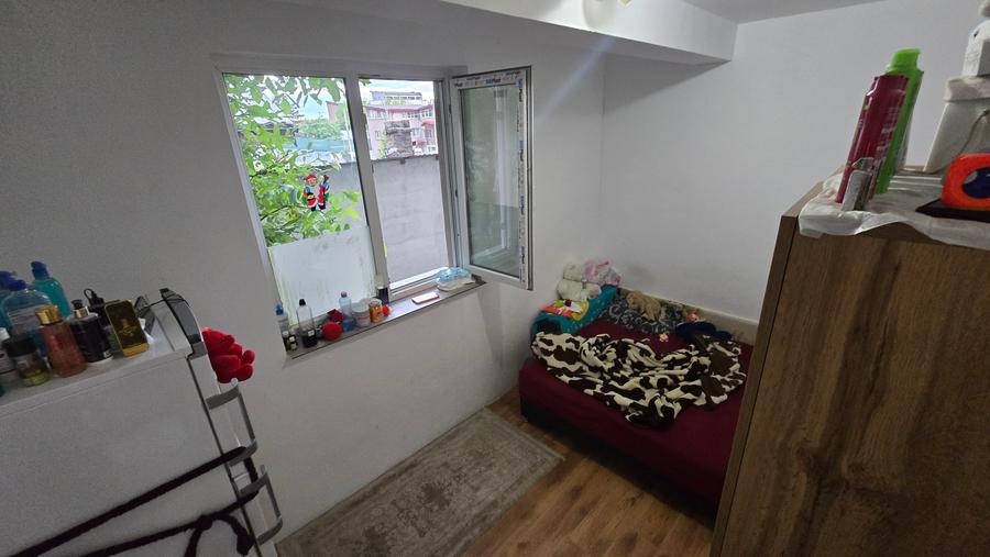 Garsonieră semidecomandată în Giurgiului