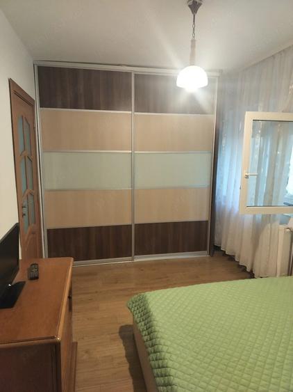 Apartament cu 2 camere decomandat în Traian