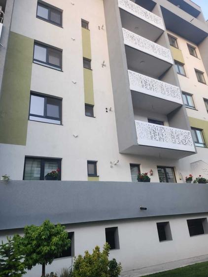 Apartament cu 2 camere decomandat în Păcurari