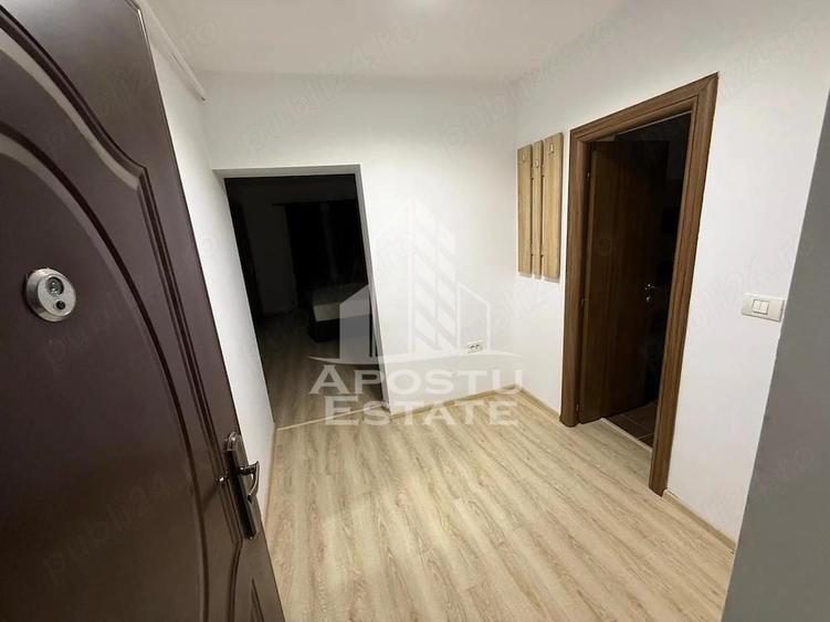 Apartament cu 2 camere decomandat în Giroc