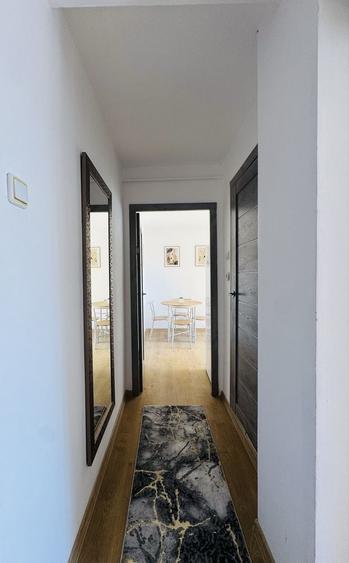 Apartament cu 2 camere semidecomandat în Sud