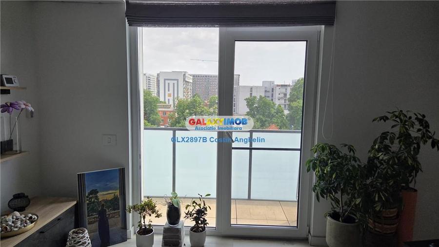Apartament cu 2 camere semidecomandat, mobilat în Parcul Carol