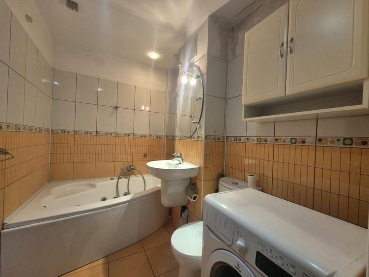 Apartament cu 2 camere în Centrul Civic