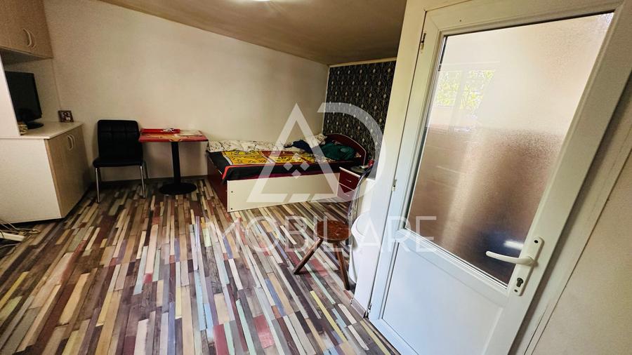 Vânzare casă pe parter în Târgu-Jiu, Strada Bucegi - 3