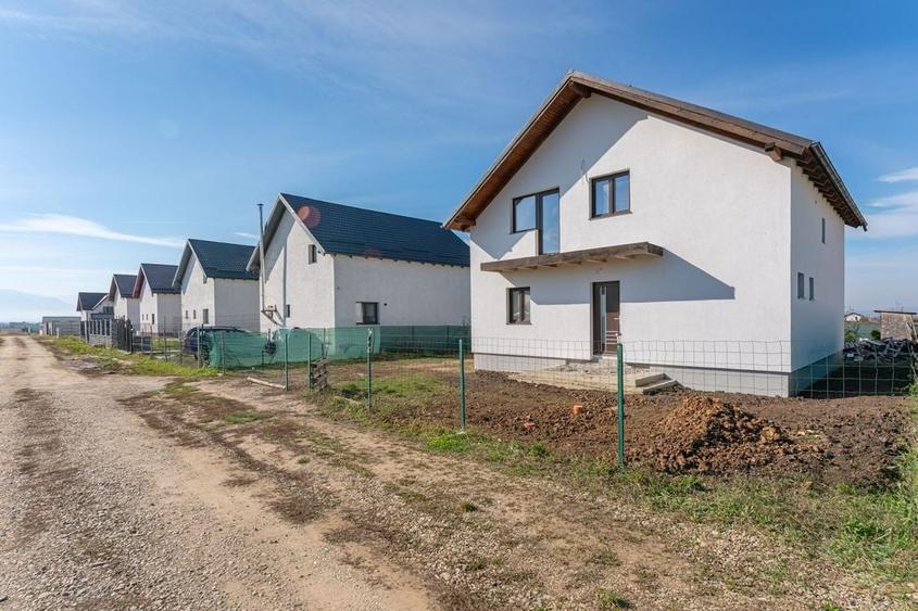 Casă nouă în Bod, P+M, de vânzare "la alb" sau "la cheie" - 23