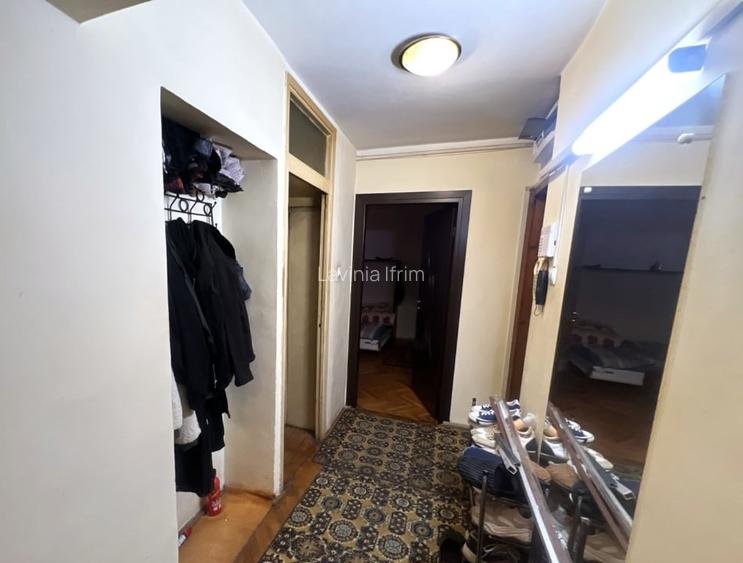 Apartament cu 3 camere decomandate, zona Marasti Apartament cu 3 camere decomandate, zona Marasti